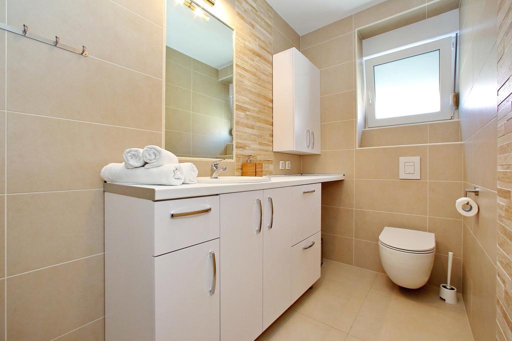 Luxury Apartments Sikiric With Fantastic View On The Sea Bibinje Dış mekan fotoğraf