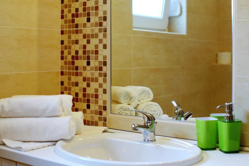 Luxury Apartments Sikiric With Fantastic View On The Sea Bibinje Dış mekan fotoğraf