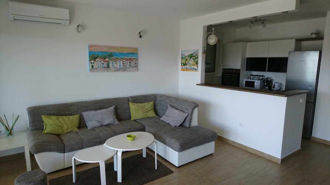 Luxury Apartments Sikiric With Fantastic View On The Sea Bibinje Dış mekan fotoğraf